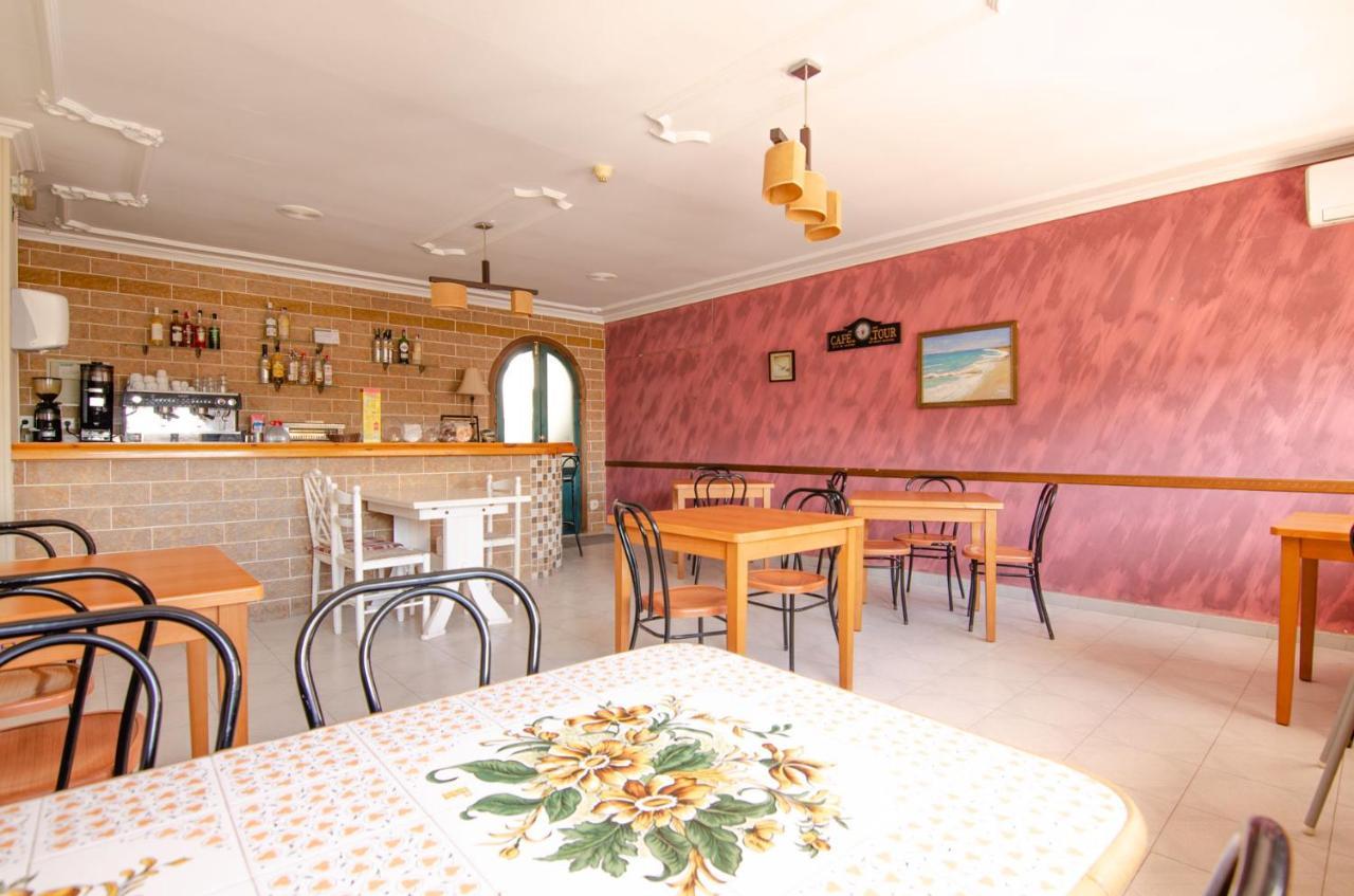 Hostal Manolo 가루차 외부 사진