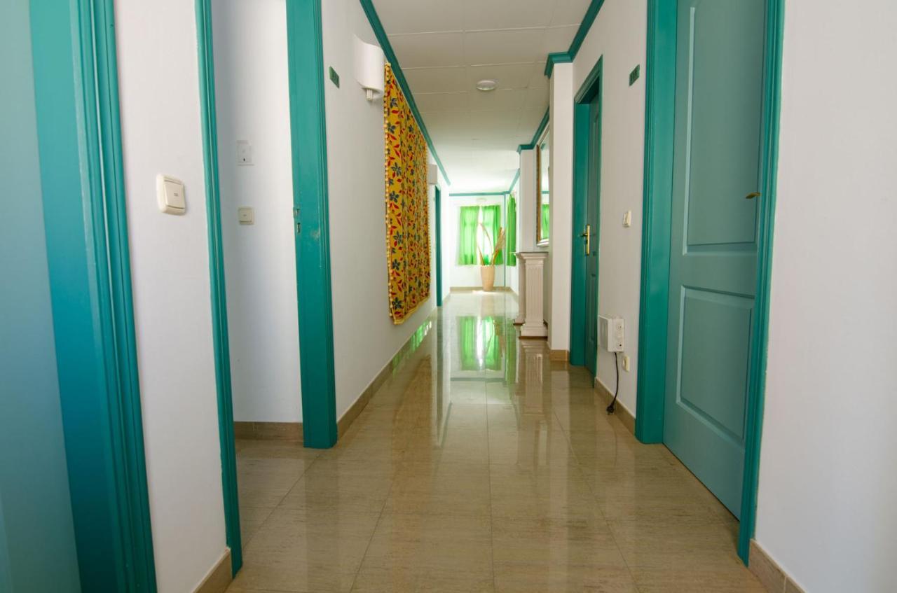 Hostal Manolo 가루차 외부 사진