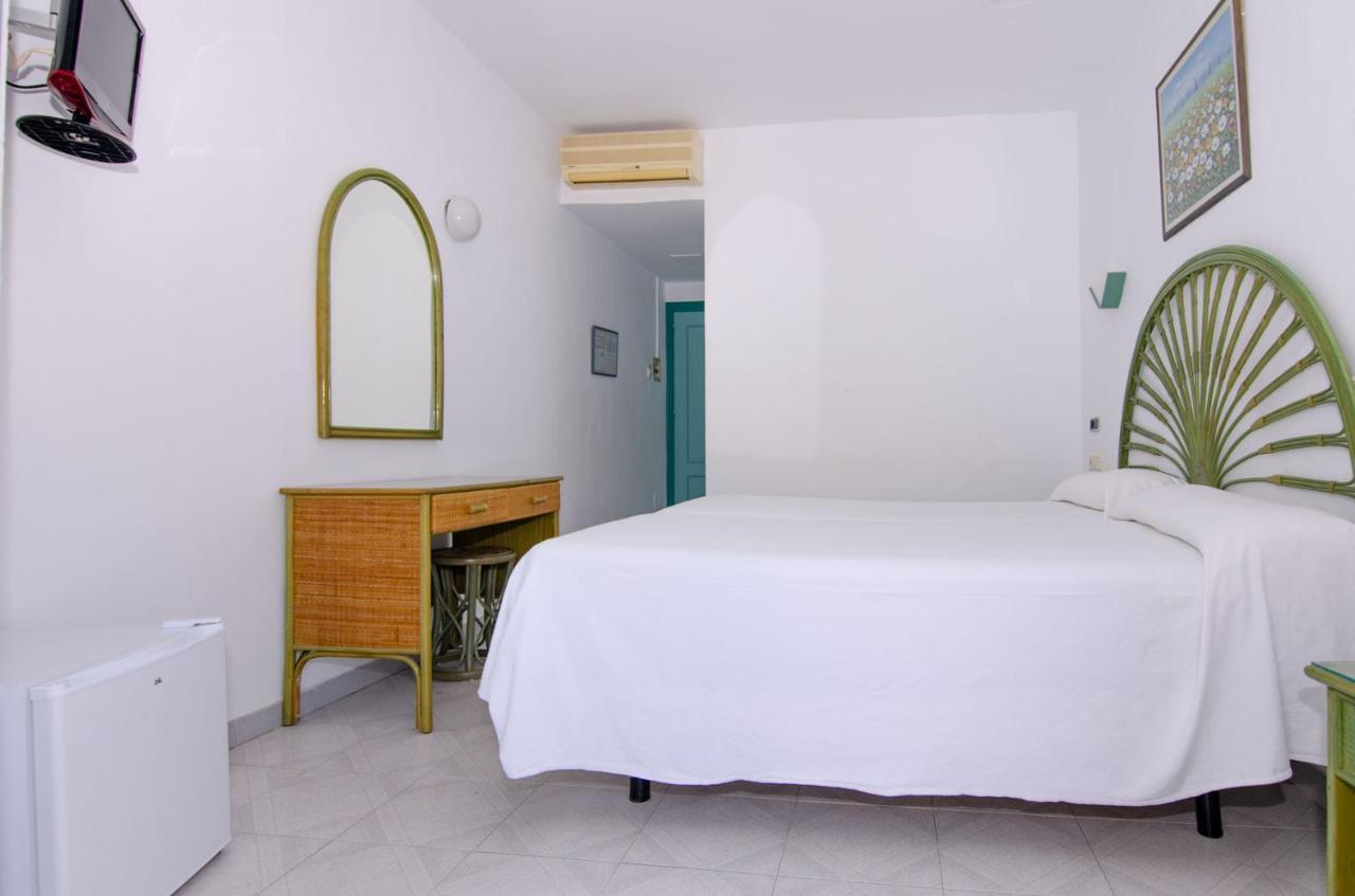 Hostal Manolo 가루차 외부 사진
