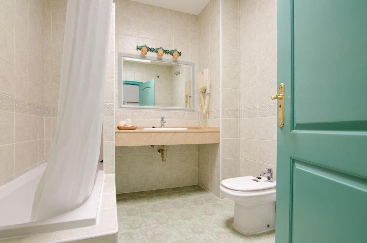 Hostal Manolo 가루차 외부 사진
