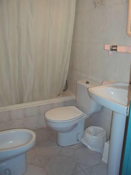 Hostal Manolo 가루차 외부 사진