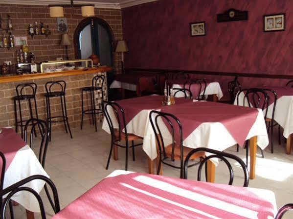 Hostal Manolo 가루차 외부 사진